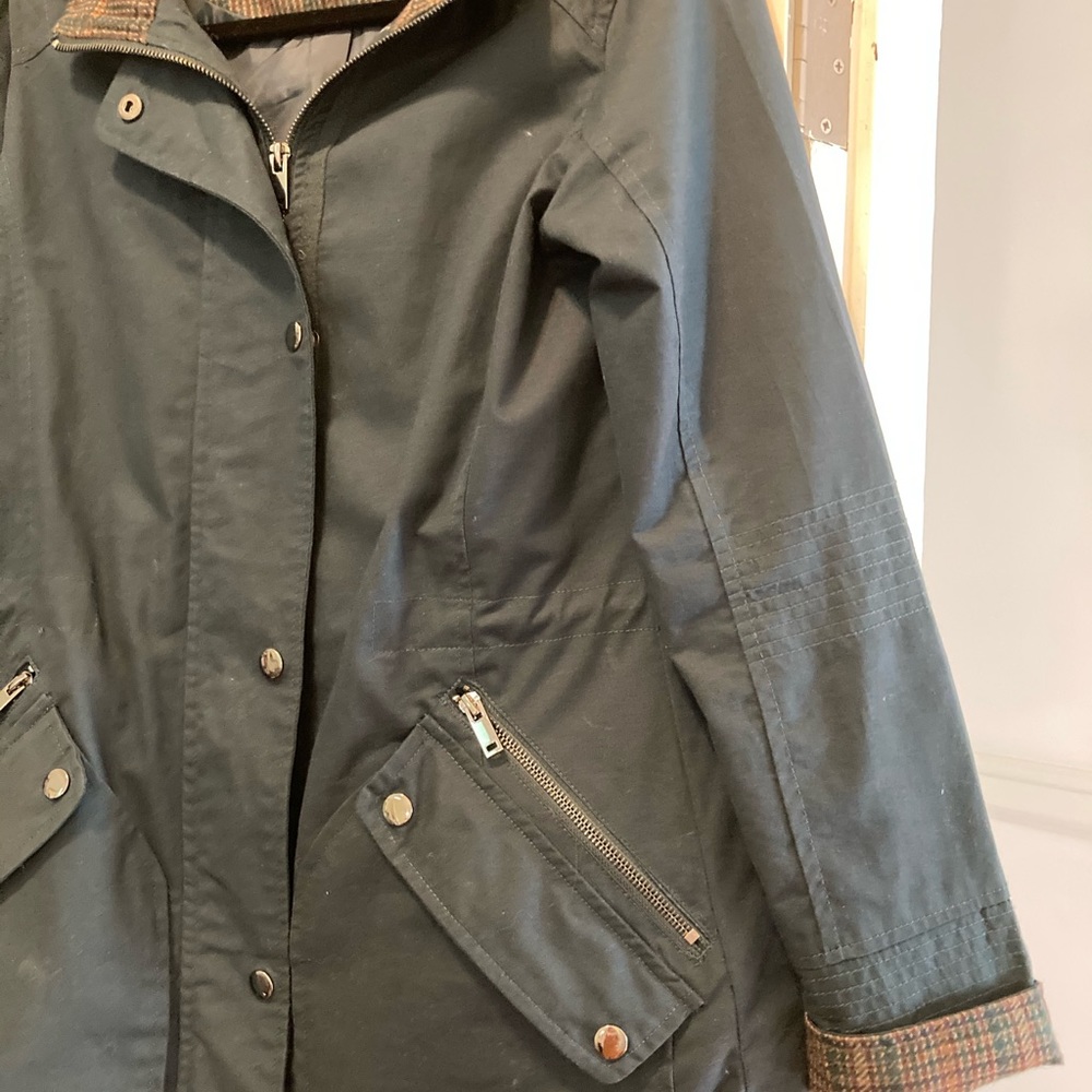 Jacket - Picture 2 of 2